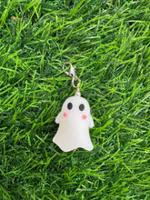 Load image into Gallery viewer, Silicone Ghost Charm Add On For Badge Reels
