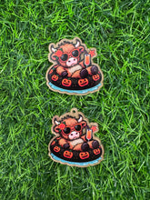 Load image into Gallery viewer, Halloween Highland Cow Pumpkin Float Acrylic Blank &amp; Decal Set
