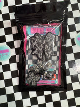 Load image into Gallery viewer, Black Lace Bow Retractable Badge Reel
