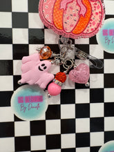 Load image into Gallery viewer, Pink Lace Patchwork Pumpkin Retractable Badge Reel
