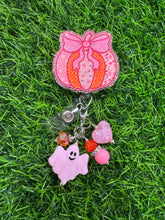 Load image into Gallery viewer, Pink Lace Patchwork Pumpkin Retractable Badge Reel

