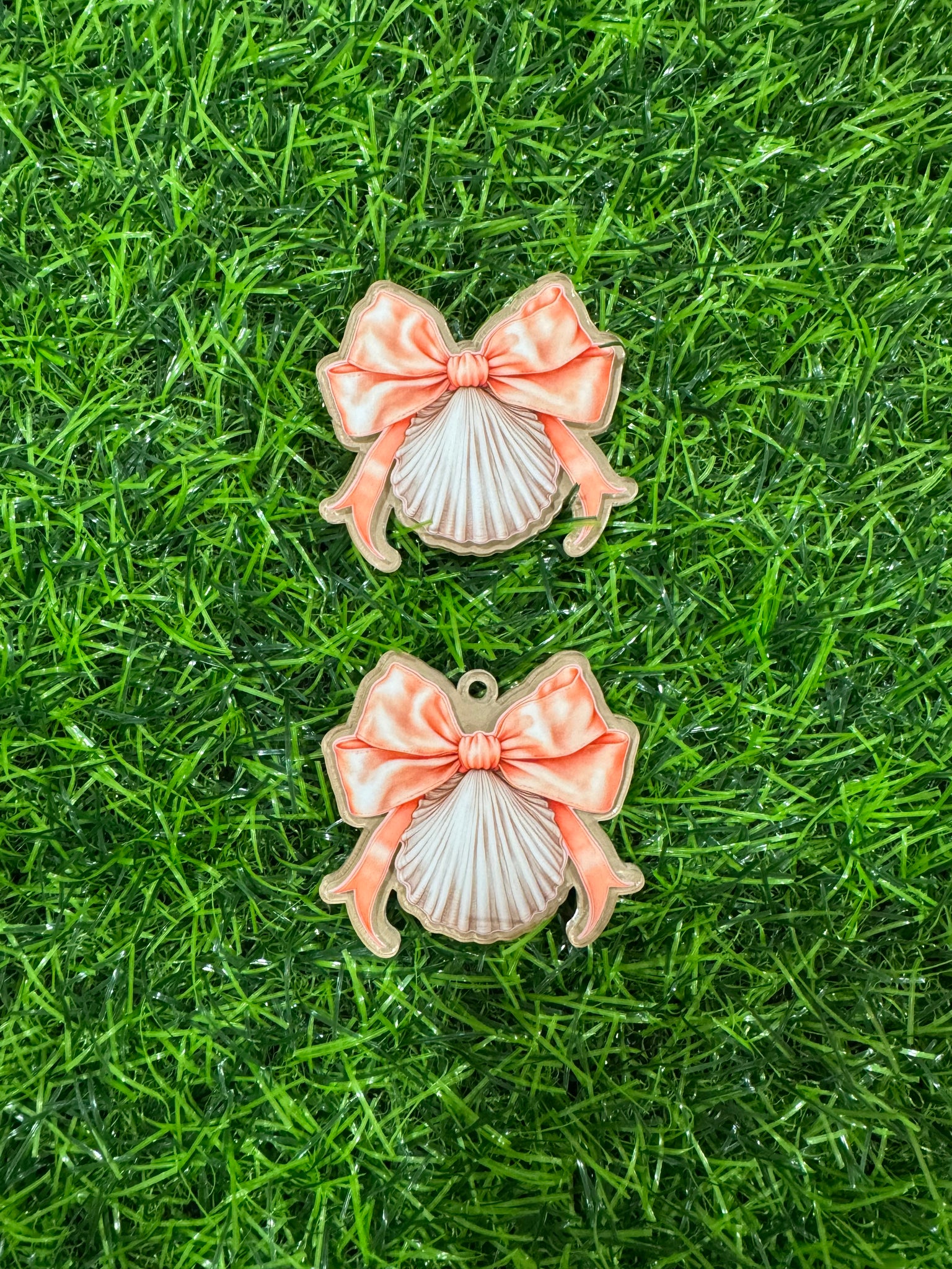 Shell With Peach Bow Acrylic Blank Decal Set SG Designs By Danielle shell-with-peach-bow-acrylic-blank-decal-set-sg-designs-by-danielle