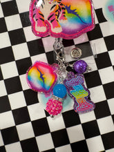 Load image into Gallery viewer, Cute Tiger 90’s Nostalgia Retractable Badge Reel
