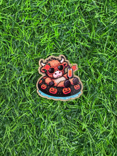 Load image into Gallery viewer, Halloween Highland Cow Pumpkin Float Acrylic Blank &amp; Decal Set
