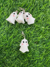 Load image into Gallery viewer, Silicone Ghost Charm Add On For Badge Reels
