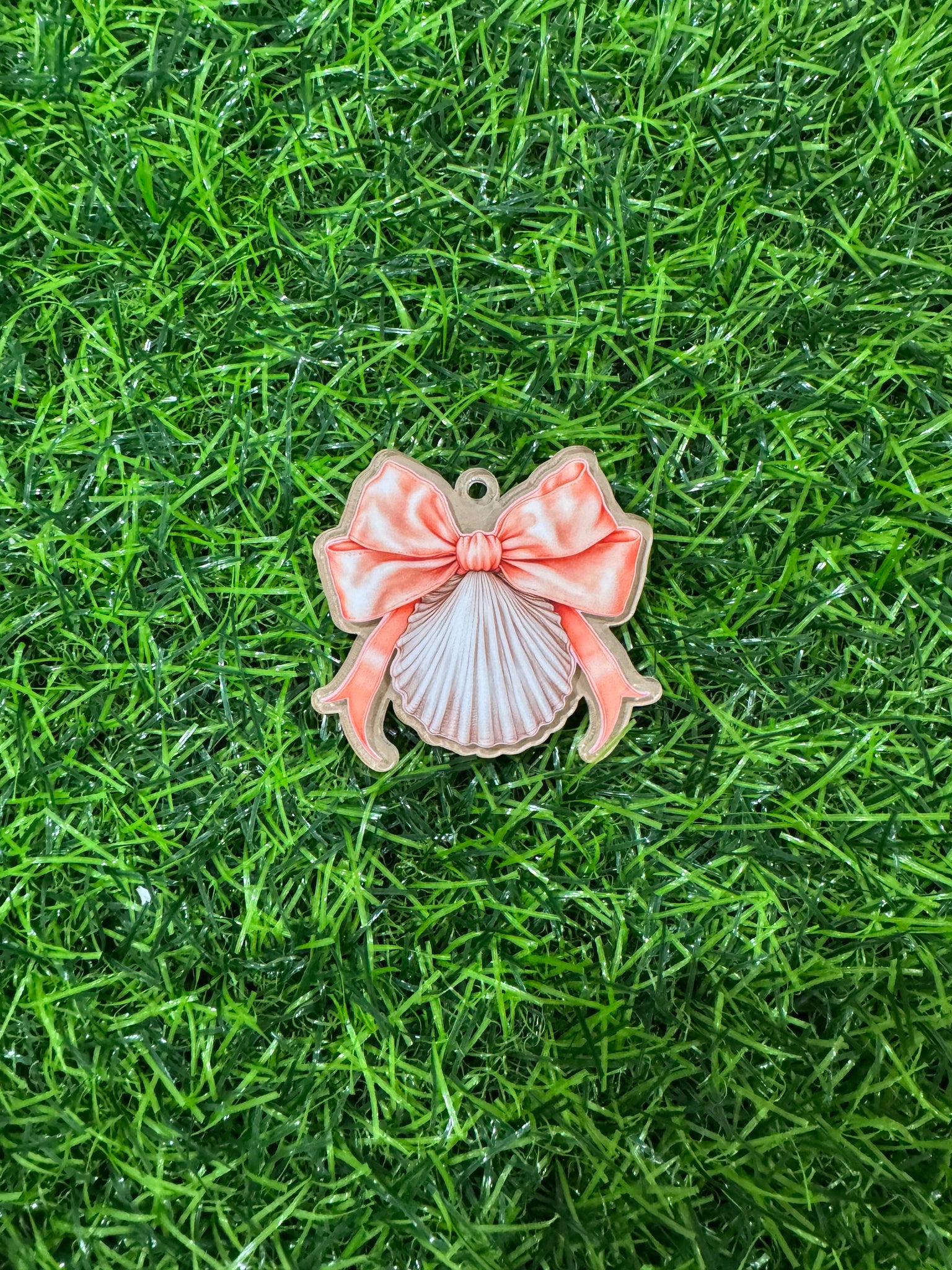 Shell With Peach Bow Acrylic Blank Decal Set SG Designs By Danielle shell-with-peach-bow-acrylic-blank-decal-set-sg-designs-by-danielle